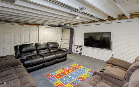 Tiny photo for 7864 Saltwood Court, Sylvania, OH 43560 (MLS # 10005972)