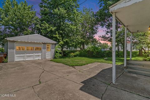 Tiny photo for 106 E 5th Street, Genoa, OH 43430 (MLS # 10009955)