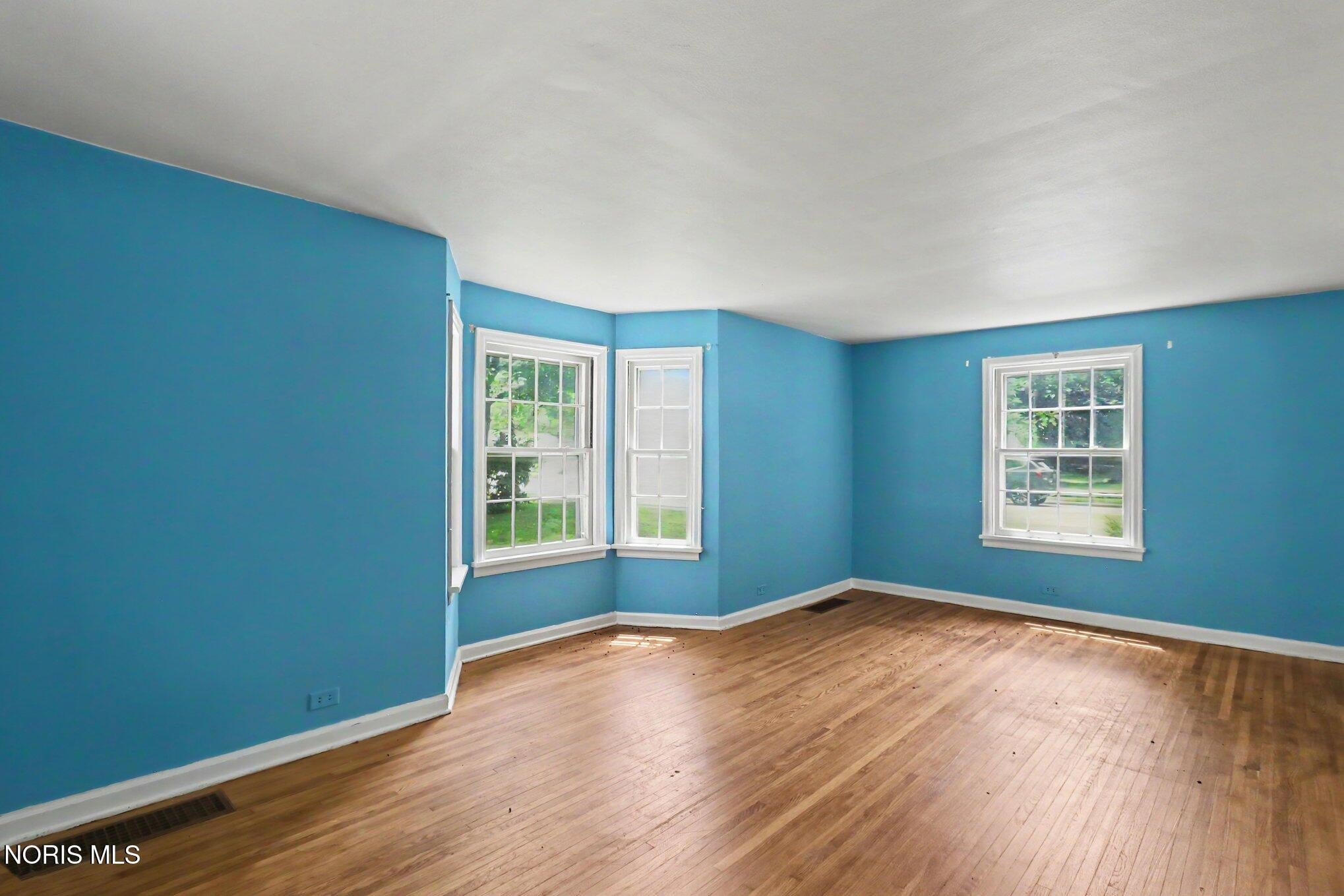 106 E 5th Street