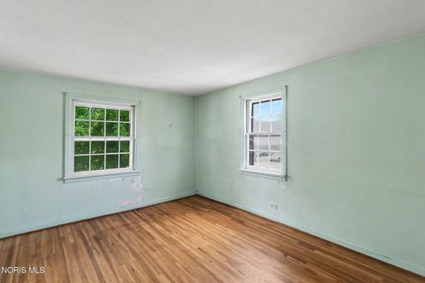 Tiny photo for 106 E 5th Street, Genoa, OH 43430 (MLS # 10009955)