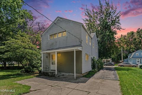 Tiny photo for 106 E 5th Street, Genoa, OH 43430 (MLS # 10009955)