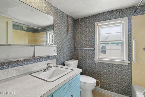Tiny photo for 106 E 5th Street, Genoa, OH 43430 (MLS # 10009955)