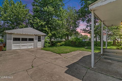 Tiny photo for 106 E 5th Street, Genoa, OH 43430 (MLS # 10009955)