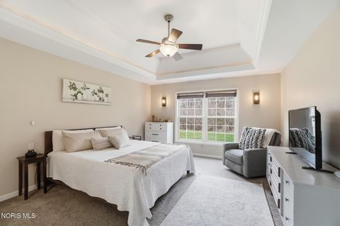 Tiny photo for 817 Wind Breeze Drive, Toledo, OH 43615 (MLS # 10006004)