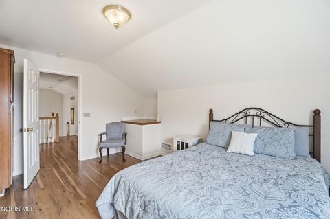 Tiny photo for 817 Wind Breeze Drive, Toledo, OH 43615 (MLS # 10006004)