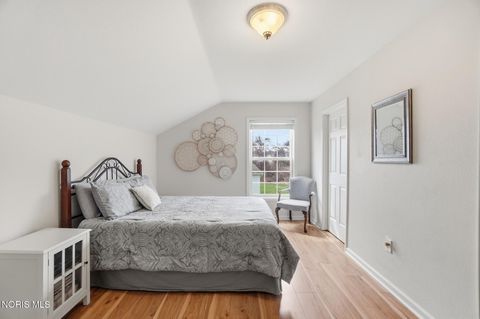 Tiny photo for 817 Wind Breeze Drive, Toledo, OH 43615 (MLS # 10006004)