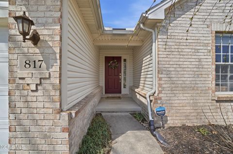 Tiny photo for 817 Wind Breeze Drive, Toledo, OH 43615 (MLS # 10006004)