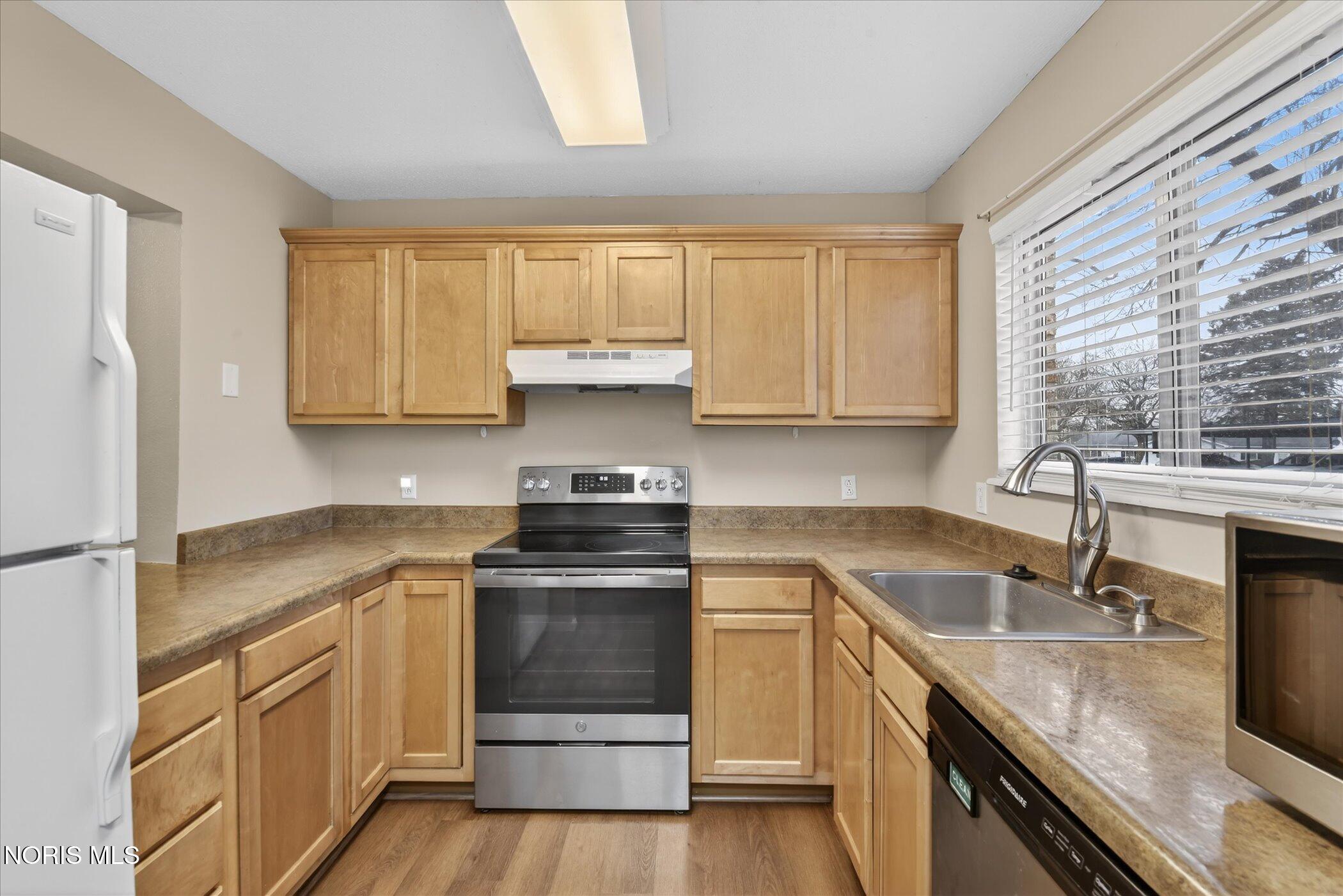 744 Fairway Drive Apt 29