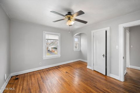 Tiny photo for 1845 Jermain Drive, Toledo, OH 43606 (MLS # 10005787)