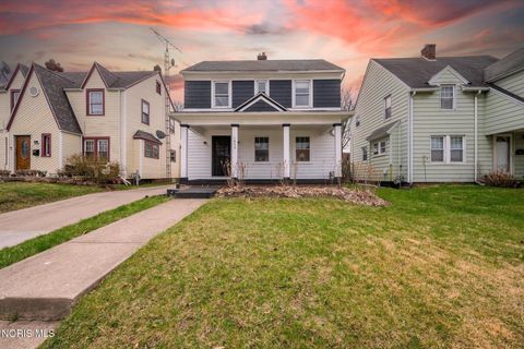 Photo of 1845 Jermain Drive, Toledo, OH 43606 (MLS # 10005787)