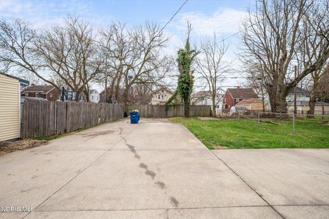 Tiny photo for 1845 Jermain Drive, Toledo, OH 43606 (MLS # 10005787)