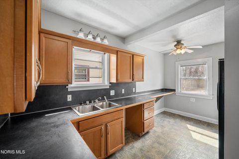 Tiny photo for 1845 Jermain Drive, Toledo, OH 43606 (MLS # 10005787)