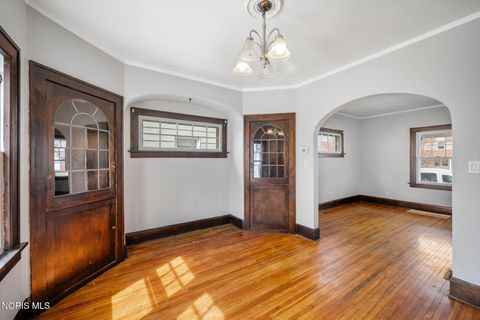 Tiny photo for 1845 Jermain Drive, Toledo, OH 43606 (MLS # 10005787)