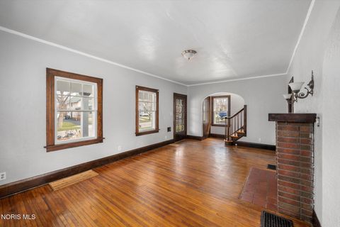 Tiny photo for 1845 Jermain Drive, Toledo, OH 43606 (MLS # 10005787)