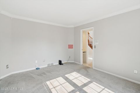 Tiny photo for 2949 Secretariat Road, Ottawa Hills, OH 43615 (MLS # 10004053)