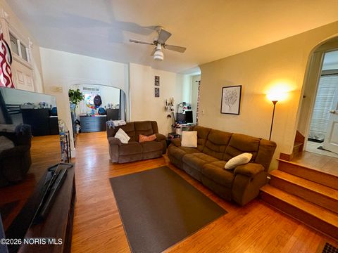 Tiny photo for 376 W Perry Street, Tiffin, OH 44883 (MLS # 10003864)