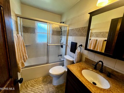 Tiny photo for 1419 7th Street, Maumee, OH 43537 (MLS # 10004916)