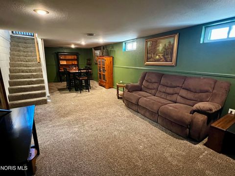 Tiny photo for 1419 7th Street, Maumee, OH 43537 (MLS # 10004916)