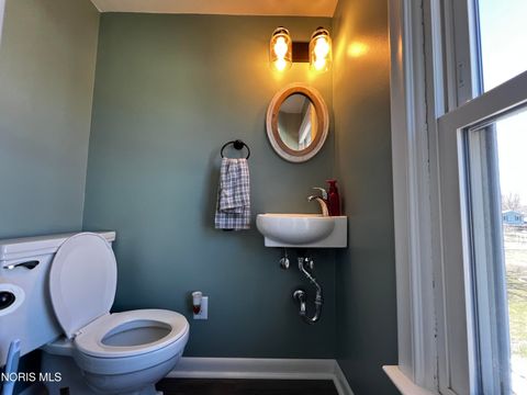 Tiny photo for 1419 7th Street, Maumee, OH 43537 (MLS # 10004916)