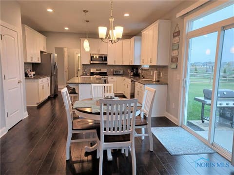 Tiny photo for 14934 Stonebridge Lane, Perrysburg, OH 43551 (MLS # 10010393)