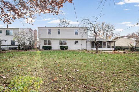 Tiny photo for 4860 Eastwick Drive, Toledo, OH 43614 (MLS # 10001516)