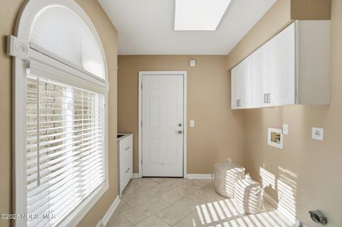 Tiny photo for 4944 Hunters Green Drive, Toledo, OH 43623 (MLS # 10002084)