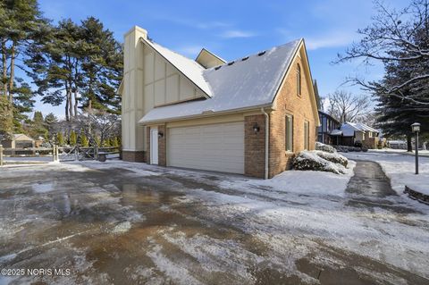 Tiny photo for 4944 Hunters Green Drive, Toledo, OH 43623 (MLS # 10002084)
