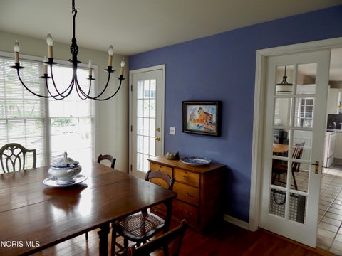 Tiny photo for 2325 Densmore Drive, Toledo, OH 43606 (MLS # 10011118)
