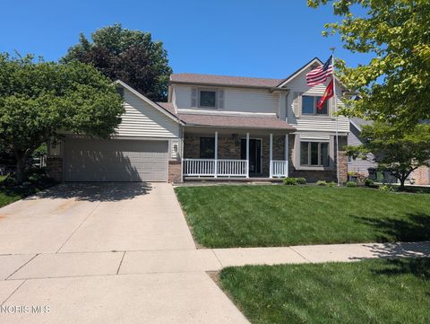 Photo of 2227 Willowtree Lane, Maumee, OH 43537 (MLS # 10008525)