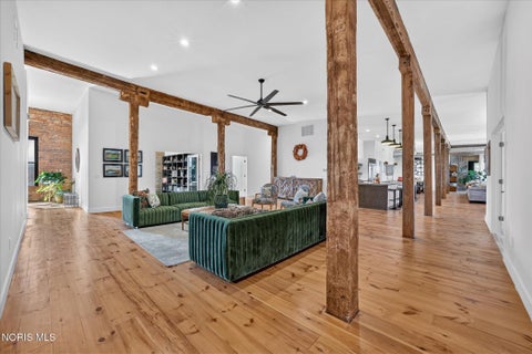 Tiny photo for 20 Broadway Street, Toledo, OH 43604 (MLS # 10014401)