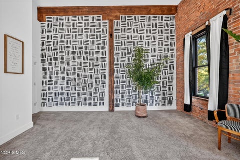 Tiny photo for 20 Broadway Street, Toledo, OH 43604 (MLS # 10014401)