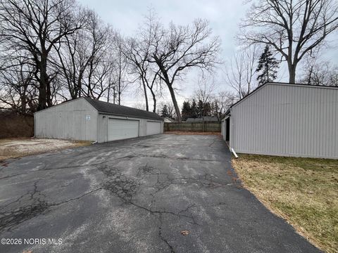 Tiny photo for 5123 Regency Drive, Toledo, OH 43615 (MLS # 10002800)