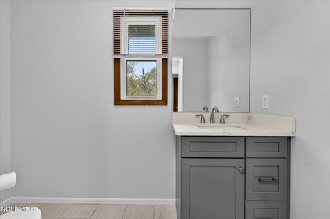 Tiny photo for 3001 Secretariat Road, Ottawa Hills, OH 43615 (MLS # 10007336)