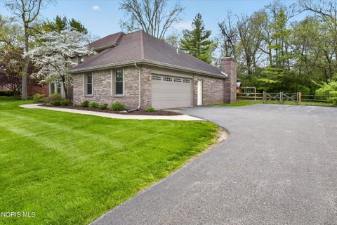 Tiny photo for 3001 Secretariat Road, Ottawa Hills, OH 43615 (MLS # 10007336)
