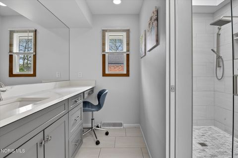 Tiny photo for 3001 Secretariat Road, Ottawa Hills, OH 43615 (MLS # 10007336)