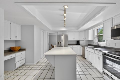 Tiny photo for 3001 Secretariat Road, Ottawa Hills, OH 43615 (MLS # 10007336)