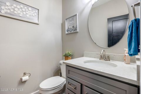 Tiny photo for 9437 Newbury Lane, Whitehouse, OH 43571 (MLS # 10000689)