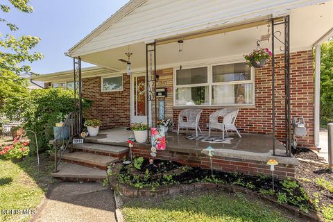 Tiny photo for 1311 Pennelwood Drive, Toledo, OH 43614 (MLS # 10008456)
