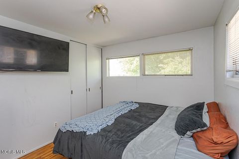 Tiny photo for 1311 Pennelwood Drive, Toledo, OH 43614 (MLS # 10008456)