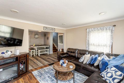 Tiny photo for 5043 Saint Aubin Drive, Toledo, OH 43615 (MLS # 10010017)