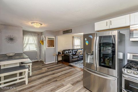 Tiny photo for 5043 Saint Aubin Drive, Toledo, OH 43615 (MLS # 10010017)