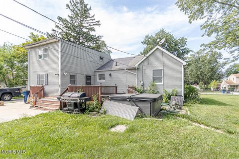 Tiny photo for 5043 Saint Aubin Drive, Toledo, OH 43615 (MLS # 10010017)