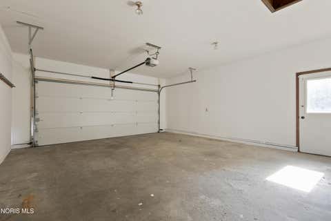 Tiny photo for 5679 Knightsbridge Drive, Toledo, OH 43614 (MLS # 10010715)