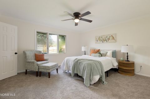 Tiny photo for 5679 Knightsbridge Drive, Toledo, OH 43614 (MLS # 10010715)