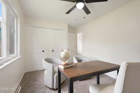 Tiny photo for 5679 Knightsbridge Drive, Toledo, OH 43614 (MLS # 10010715)