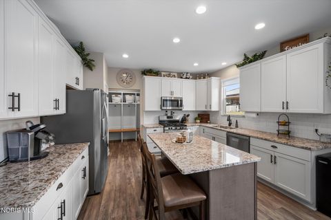 Tiny photo for 104 Brunswick Court, Perrysburg, OH 43551 (MLS # 10005559)