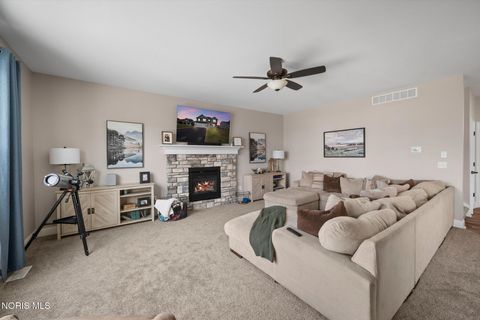 Tiny photo for 104 Brunswick Court, Perrysburg, OH 43551 (MLS # 10005559)