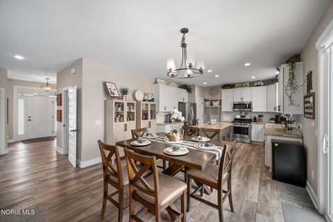 Tiny photo for 104 Brunswick Court, Perrysburg, OH 43551 (MLS # 10005559)