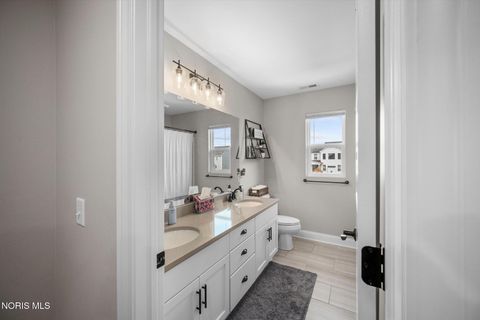 Tiny photo for 104 Brunswick Court, Perrysburg, OH 43551 (MLS # 10005559)