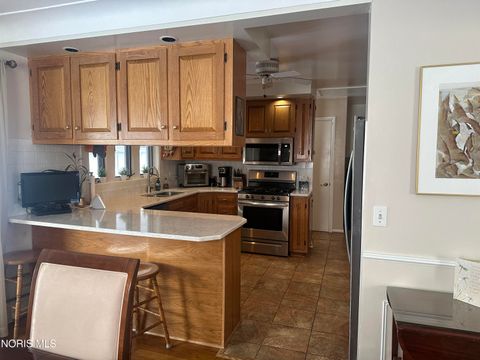 Tiny photo for 5930 N River Road, Waterville, OH 43566 (MLS # 10005570)